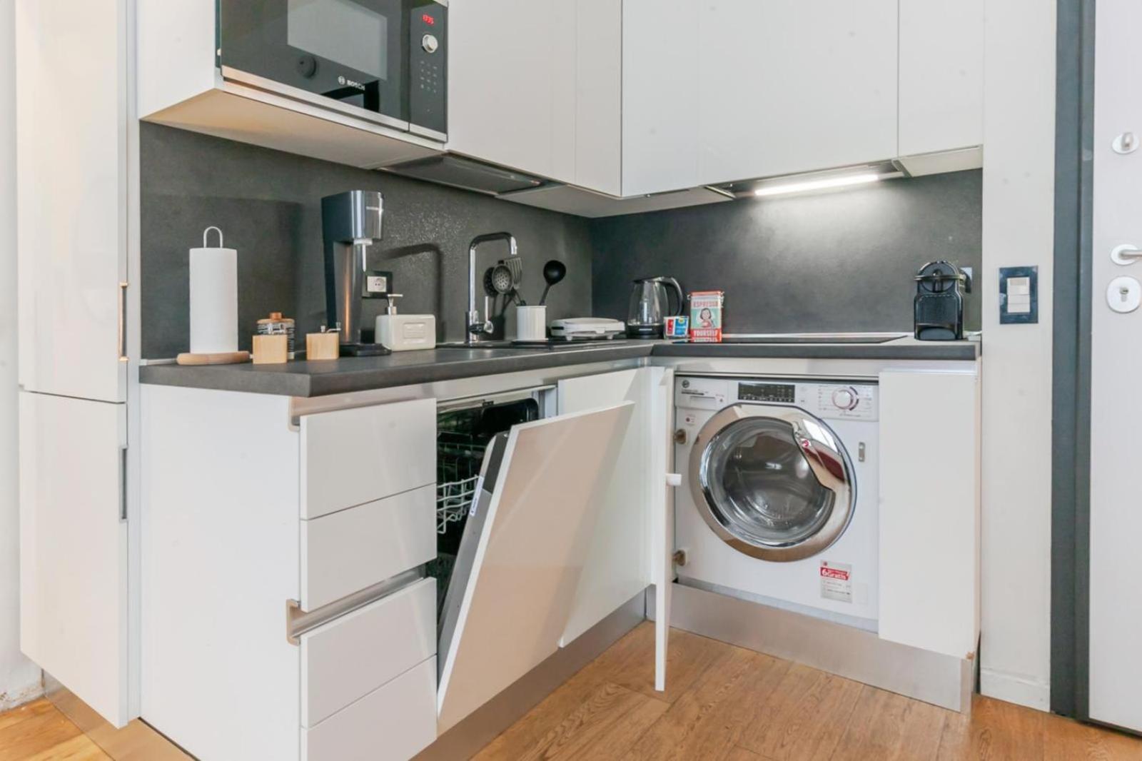 "Cine Cozy Loft" 3 Min Walk To Porta Romana Metro Station & Qc Terme Milano Esterno foto
